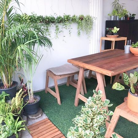 Lost And Found Bed And Breakfast Bangkok Luaran gambar