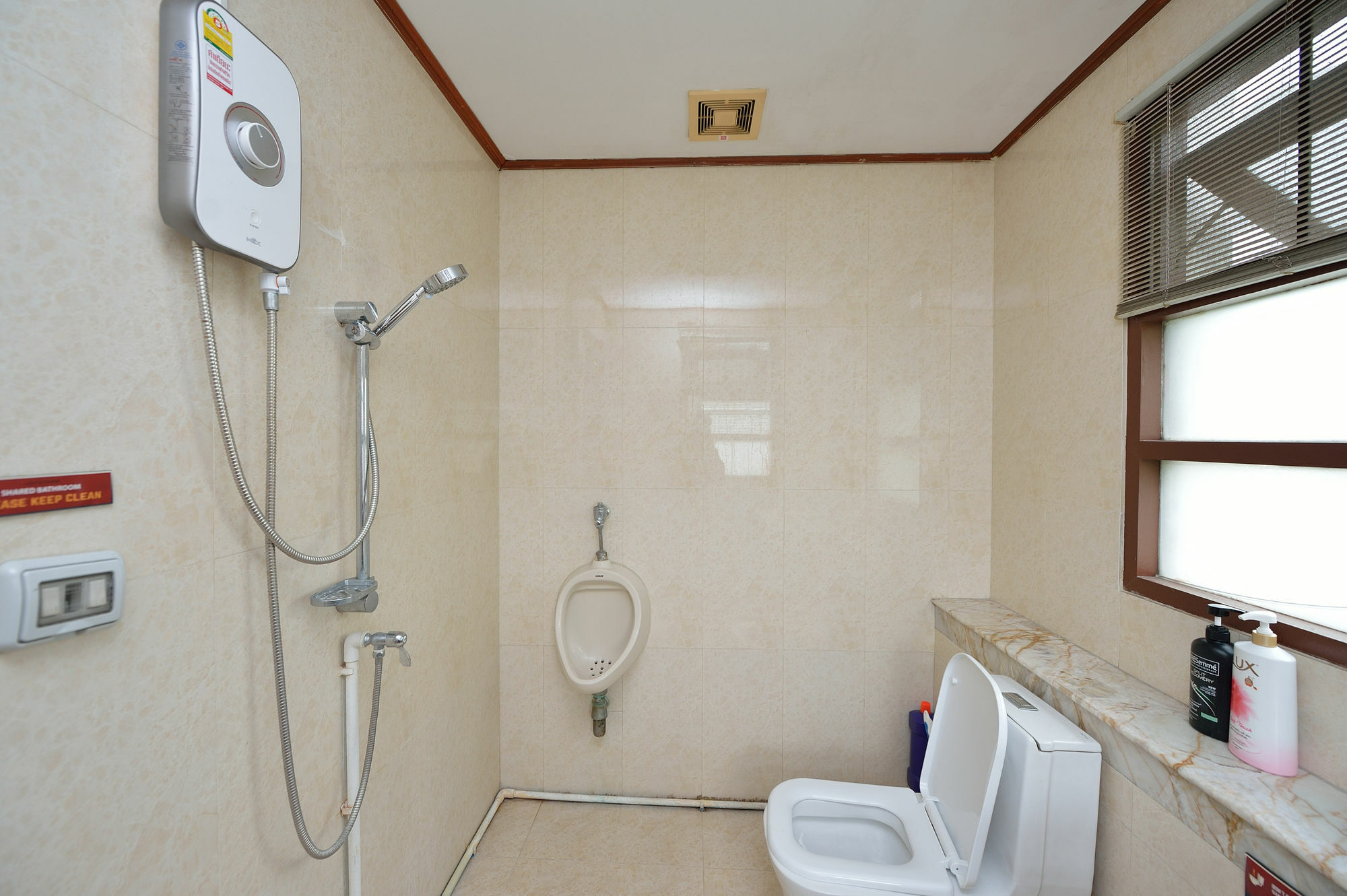 Lost And Found Bed And Breakfast Bangkok Luaran gambar